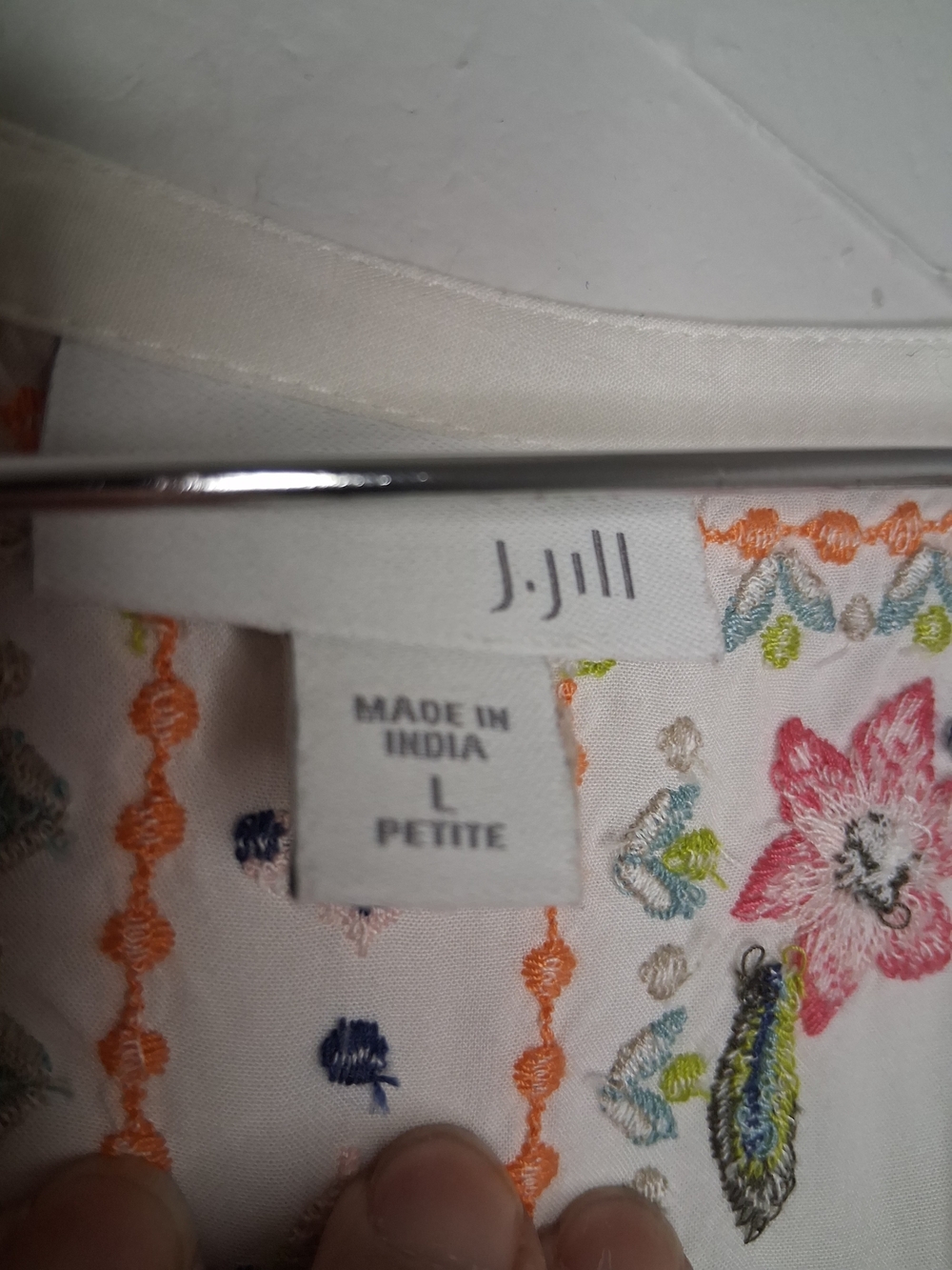 J. Jill Petite Large White Embroidered Boho Peasant Tunic Top Floral 3/4 Sleeve - Picture 3 of 8